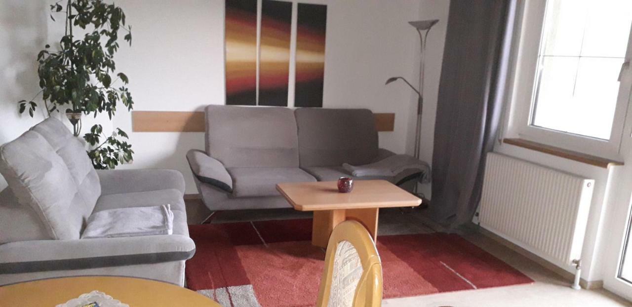 אננהיים Gaestehaus Tarmann מראה חיצוני תמונה